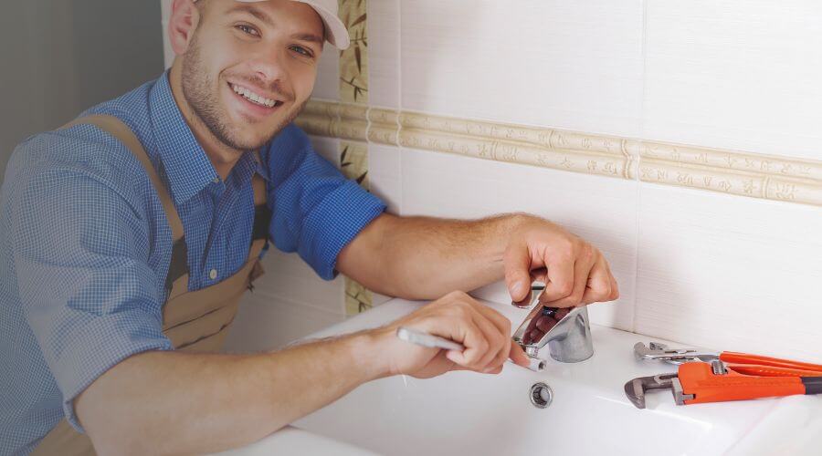 Faucet cartridge replacement in Maitland, FL